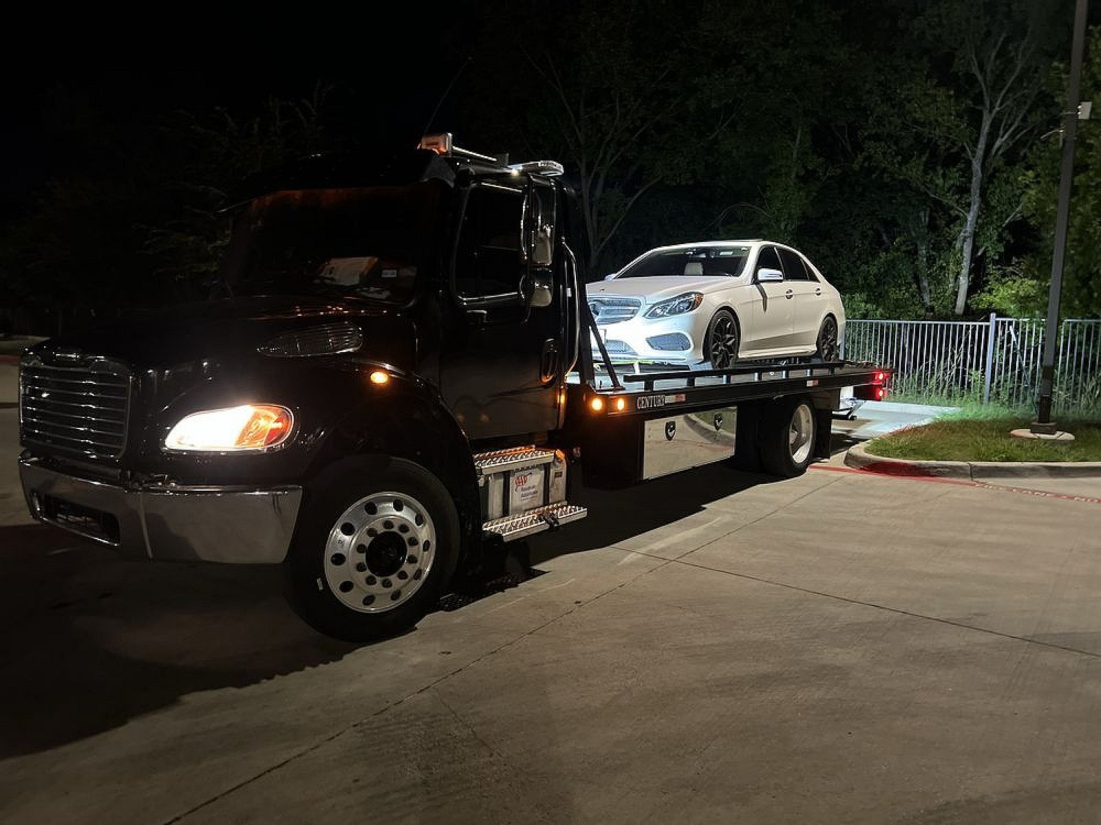 Redline Roadside and Towing Service